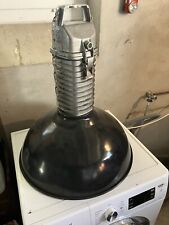 Grande suspension industrielle en tôle émaillée noir PHILIPS lampe Bauhaus