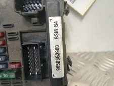 Boitier servitude moteur (BSM) PEUGEOT 307 PHASE 1 CABRIOLET 6580HS