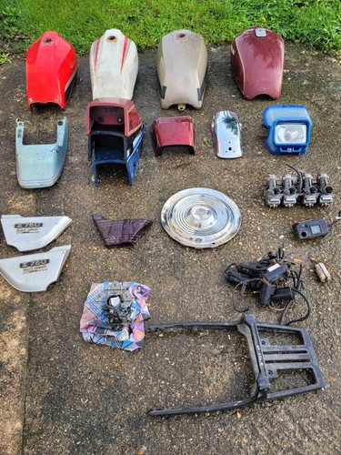 Pieces motos anciennes - motos,