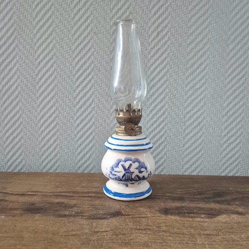 Ancienne lampe pétrole - lampe,