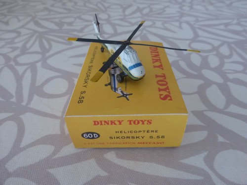 Dinky toys d - ,