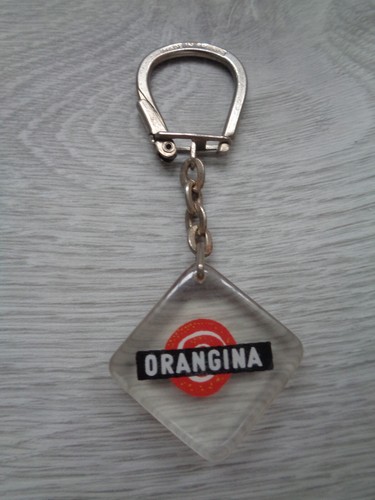 Porte cle publicitaire - porte,