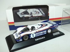 PORSCHE 956 N°1 LE MANS 1982