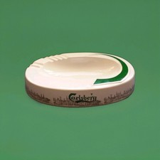 Superbe cendrier de bar ( 29 cm) bière carlsberg en céramique