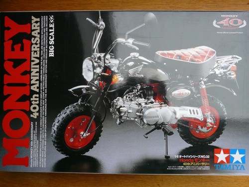 Maquette moto tamiya re - moto,