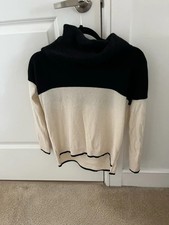 Alice and Olivia Black and