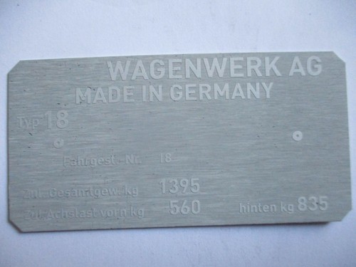 Plaque bouclier pour - plaque,