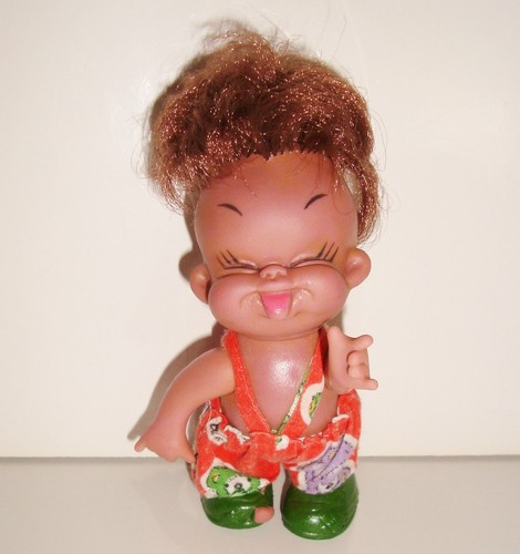Poupée figurine pouet - , la