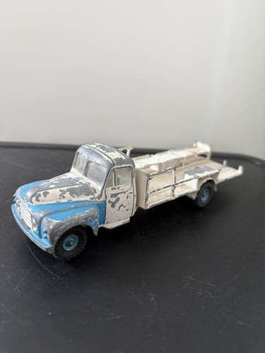 Dinky toys france laitier - france,
