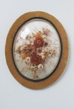 Cadre verre bombé fleurs séchées portour vert clair en velours Très bon état 