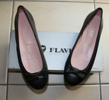 Ballerines noires en cuir