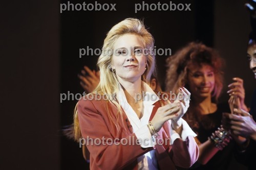 Sylvie vartan exclusive - sylvie,