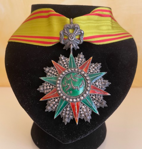 Commandeur ordre nichan - ordre,