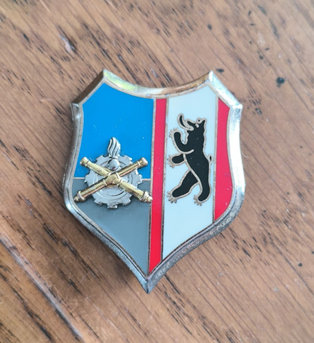 Insigne direction matériel - du,