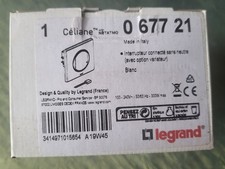 LEGRAND CELIANE 677 21