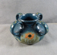Vase vernissé à décor