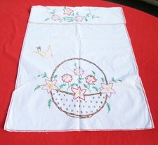 rideau ou cache torchons