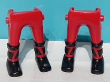 PLAYMOBIL X2 JAMBES ROUGES GUÊTRES NOIRES VILLAGEOIS ROMAIN BERGER VIKING GAU...