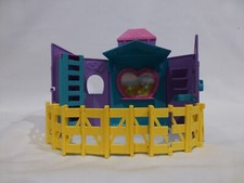 Polly Pocket Ride in Style