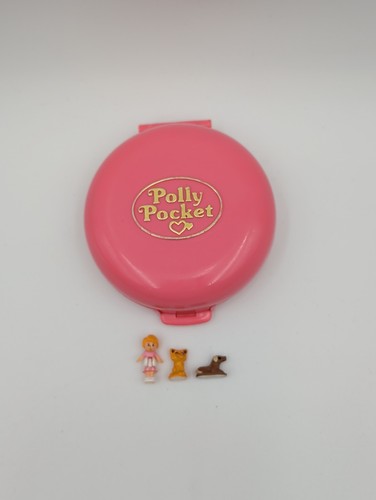 Polly pocket button - polly, button’s