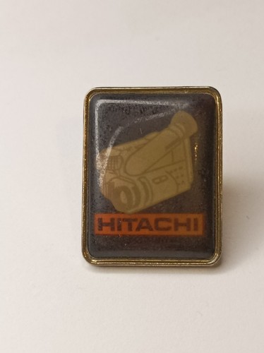 Pins publicitaire vintage