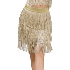 Femme Gland Salle de Bal Danse