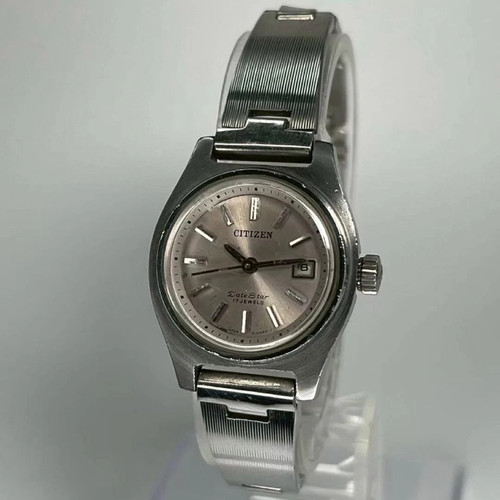 Montre vintage remontage - vintage, à