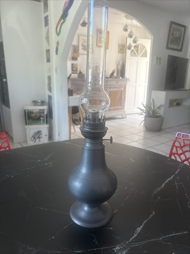 Ancienne lampe pétrole en - ancienne,