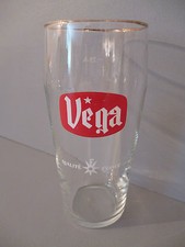 verre a biere ancien"véga"