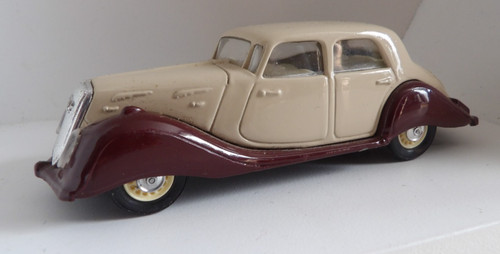 Panhard dynamic berline - 1/43,