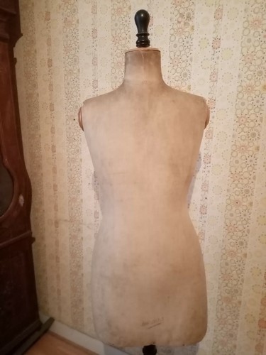 Ancien mannequin couture - mannequin,