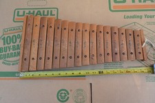 Vintage 16 Note Wood Bar
