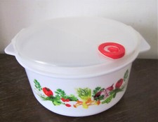 Très belle Boite alimentaire plastique SANS BPA - 2 litres - avec son couvercle