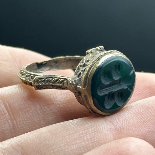 Superbe bague ancienne romaine