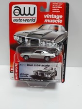 Auto world Vintage Muscle 1:64 1969 Pontiac Firebird Trans Am Argent -card Worn