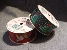 2 rouleaux ruban tissus imprimés Noel (3,6x2,74 metres) / neufs sans emballages 