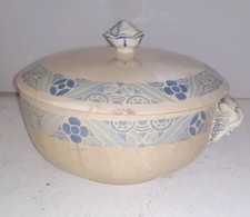 Soupière Art Déco en faïence HB CM modèle "Pastel" – décor bleu – années 1929