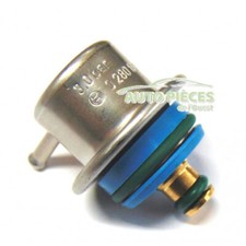 REGULATEUR DE PRESSION CARBURANT PEUGEOT 106 205 306 405 406 605 806 PARTNER...