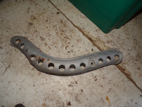 Grille pot echappement - pot,