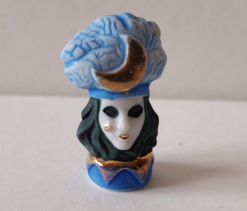 Feve les masques - feve, "les