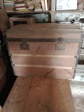 coffre en bois ancien