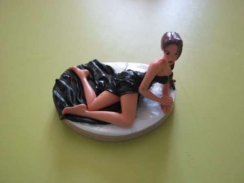 Figurine lara croft tomb - croft,