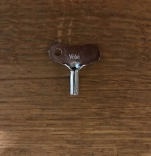 Petite clef tôle pour jouets Vébé VB