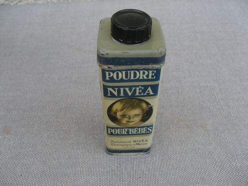 Ancienne boîte tôle - en,