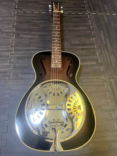 Type résonateur guitare - de,