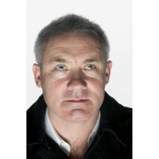 BAILEY, DAVID 8 minutes 