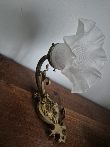 Ancienne applique decor lion - ancienne,
