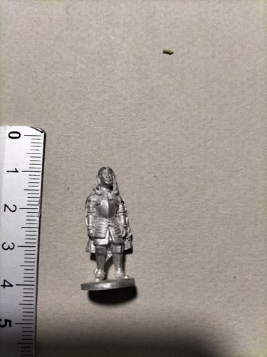 Figurine metal magazine vae - figurine,