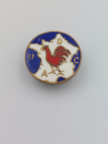 Insigne boutonnière - de,
