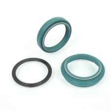 Cache poussière de fourche